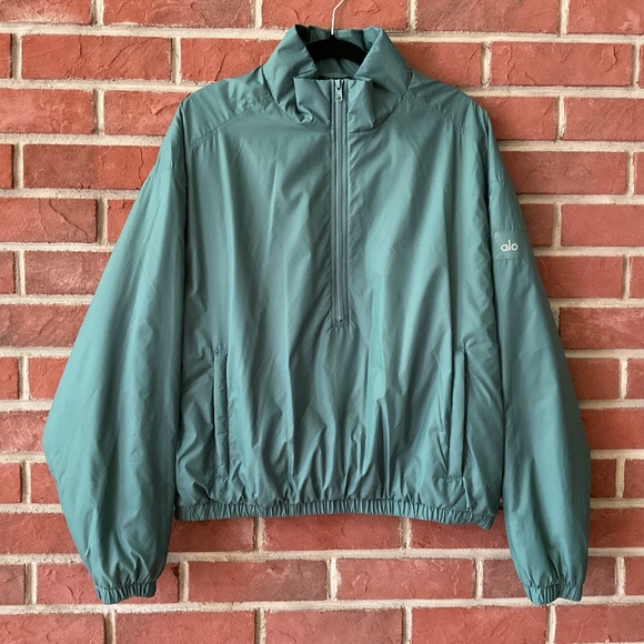 ALO  Yoga Latitude Light Weight 1/2 Zip Pullover Jacket Size S NWOT - Picture 1 of 11